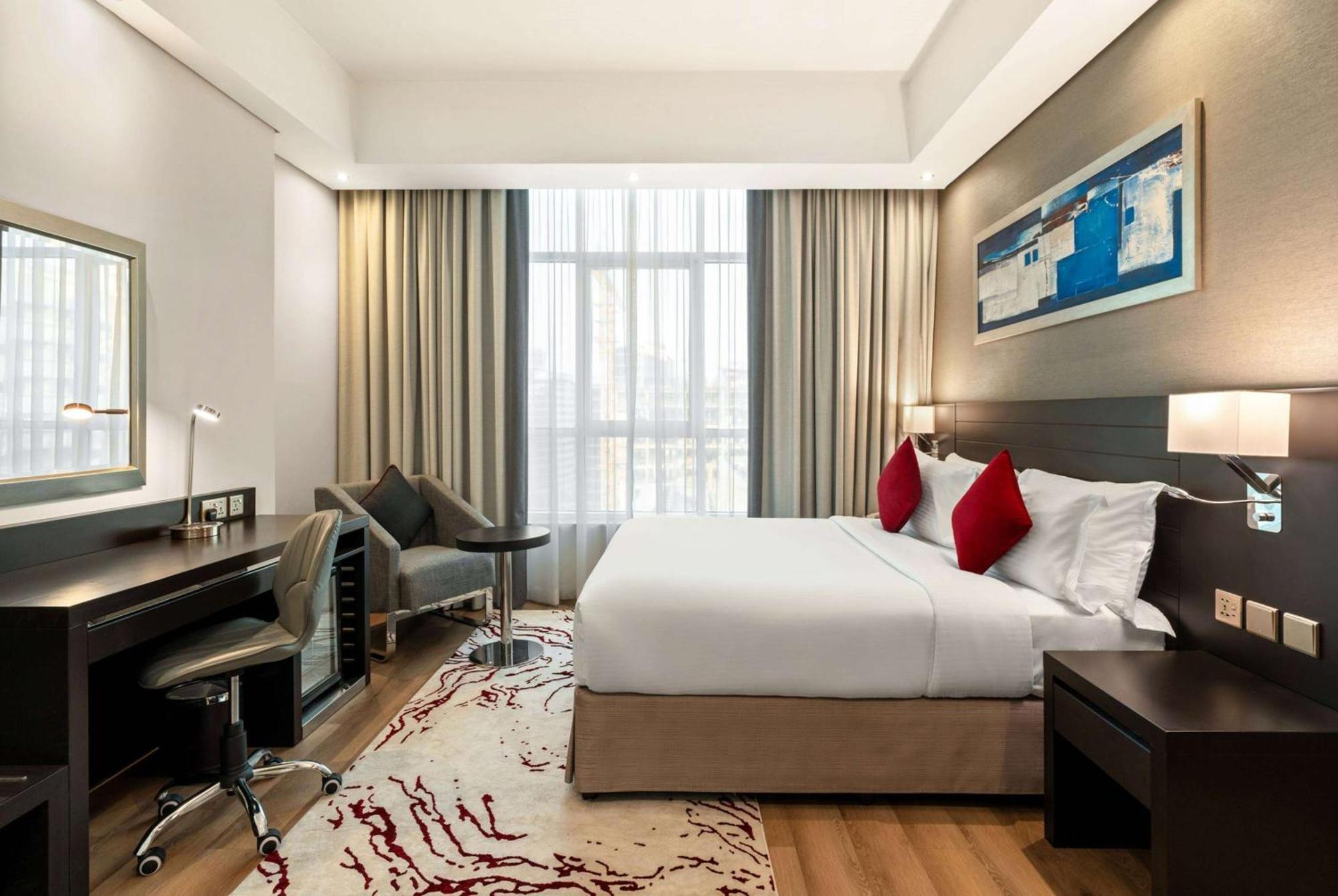 Ramada By Wyndham Dubai Barsha Heights Hotel Exterior photo