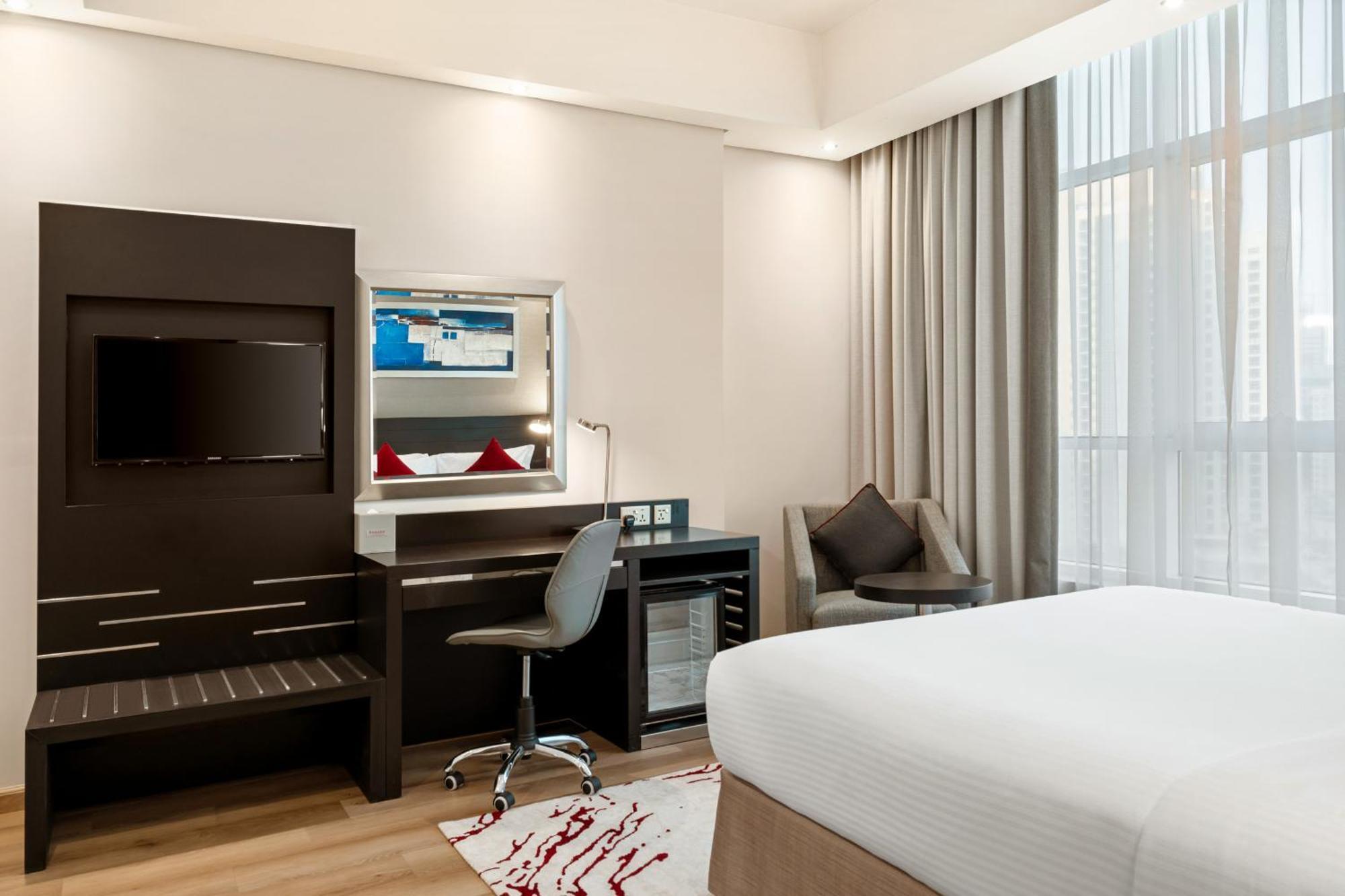 Ramada By Wyndham Dubai Barsha Heights Hotel Exterior photo